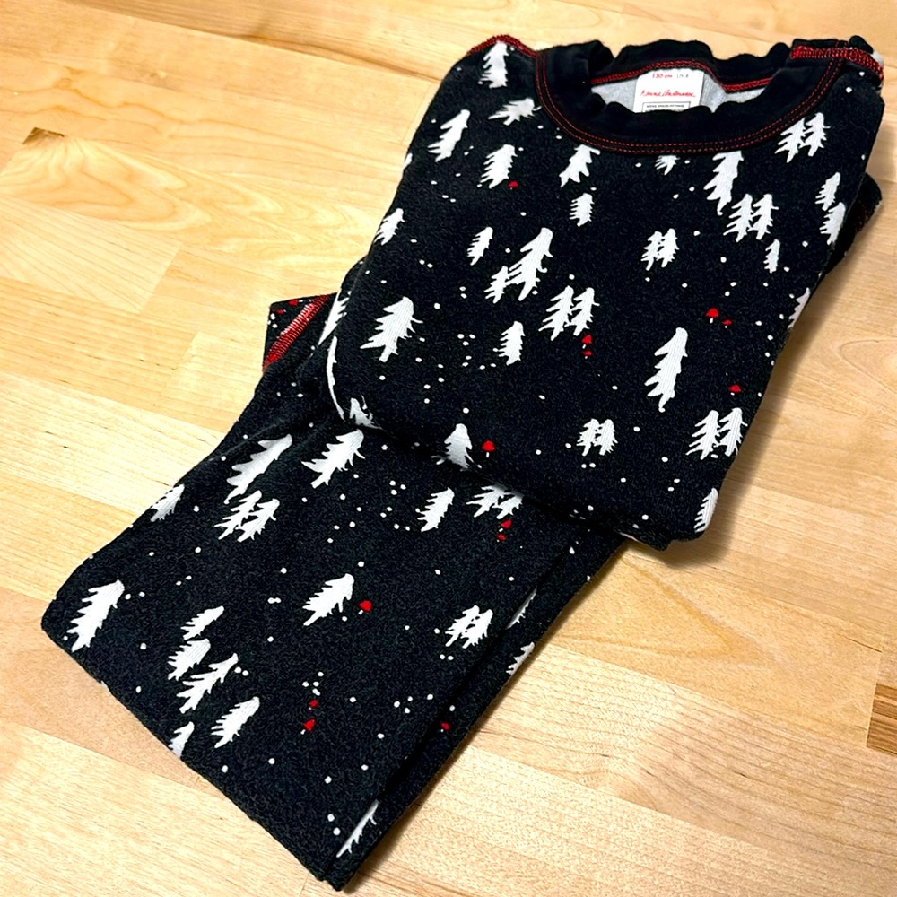 Long sleeves pajamas , great condition
